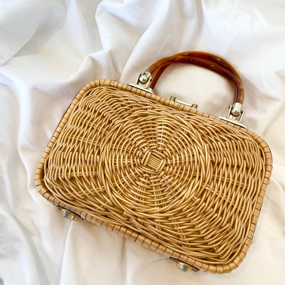 Handbags - Vintage Handbag